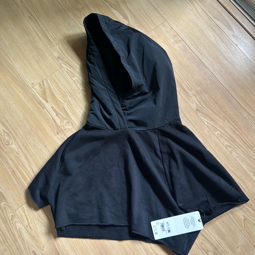 ALO Yoga Black Hooded Sweatshirt Crop Top